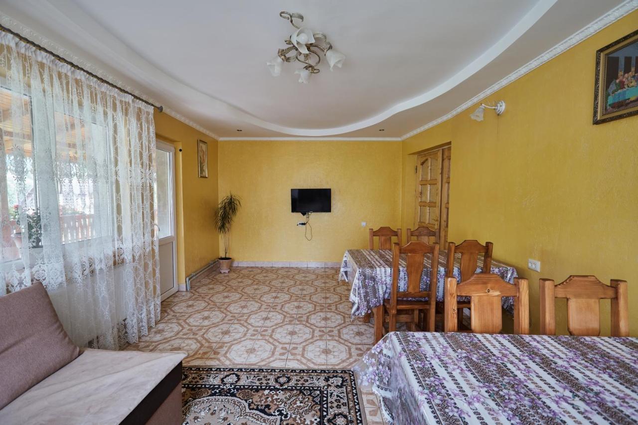 Захід Сонця Hotel Slavske Ngoại thất bức ảnh